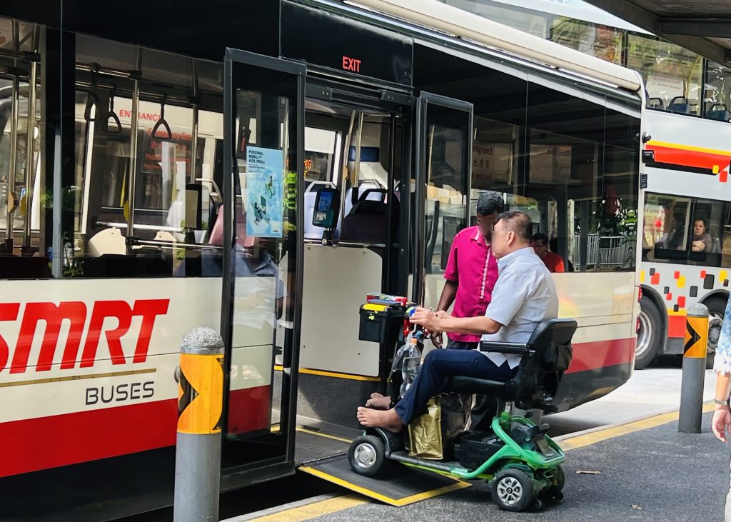 low floor bus entry