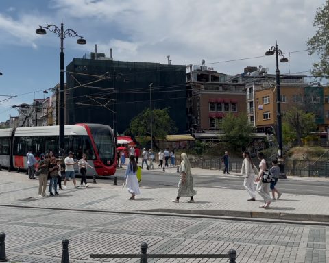 Istanbul tram